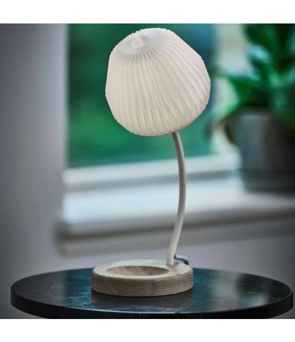 Le klint  Le Klint - The Bouquet model 330 LCW vloerlamp