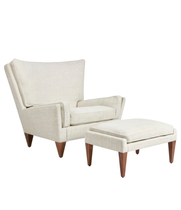 Gubi  V11 Lounge Stoel Forli 27 Limonta, massief walnoot poten