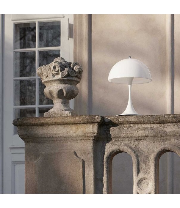 Louis Poulsen  Panthella 250 portable lamp white opal
