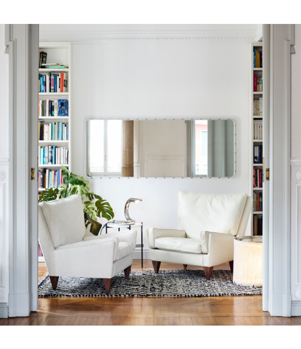 Gubi  Gubi - Aspide table lamp chrome