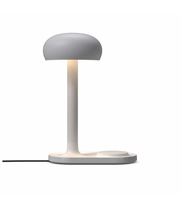 Eva Solo  - Wait to be seated Eva Solo - Emendo lamp with QI  wireless charger