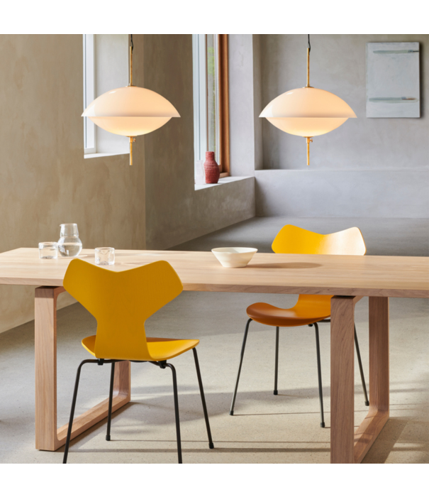 Fritz Hansen Fritz Hansen - Essay  CM27 dining table 272 x 100