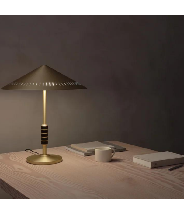 Lyfa  Lyfa - Governor 405 table lamp