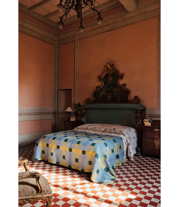 Layered  Layered Evelina Kroon Oversized Deken Canola