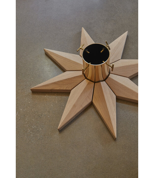 Fritz Hansen Stella Christmas Tree Base oak