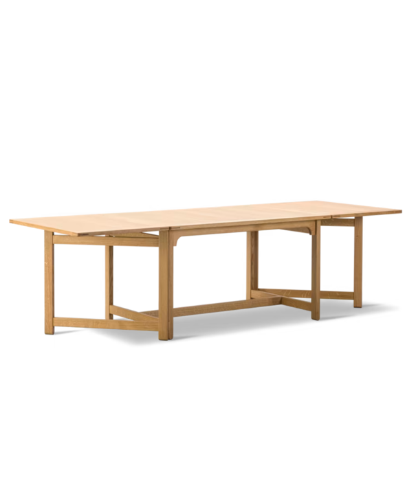 Fredericia  Fredericia Model 6271 BM71 Library Table