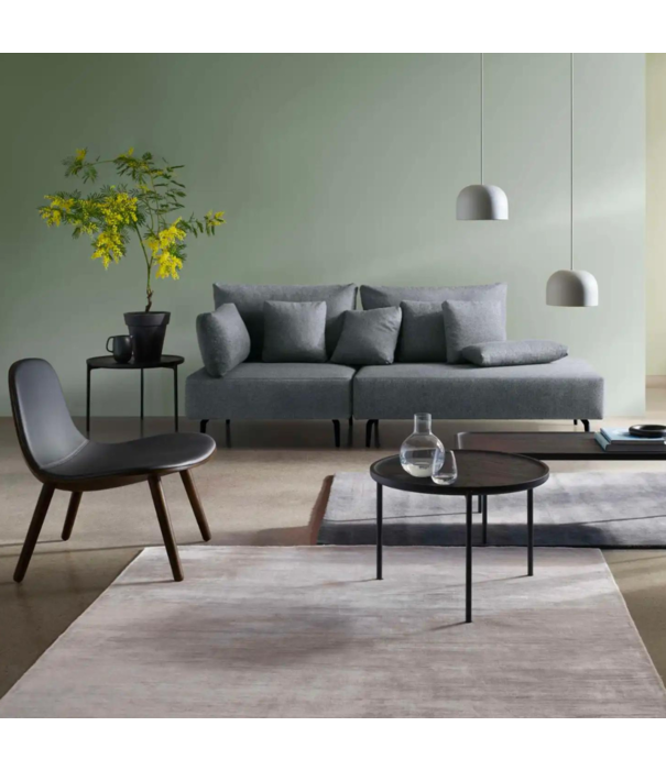 Eva Solo  - Wait to be seated Eva Solo Yuuga Lounge Chair smoked oak, black leather