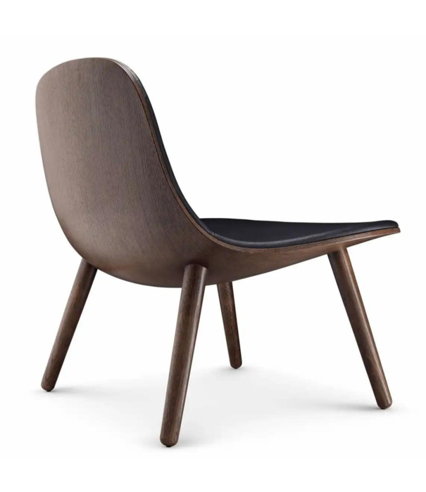 Eva Solo  - Wait to be seated Eva Solo Yuuga Lounge Chair smoked oak, black leather