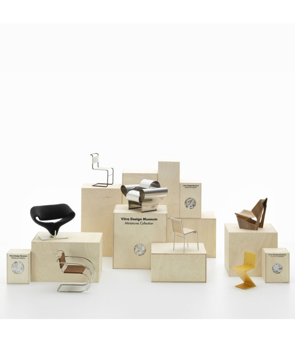 Vitra  Vitra - Miniaturen Schaukelsessel No.9 Stoel