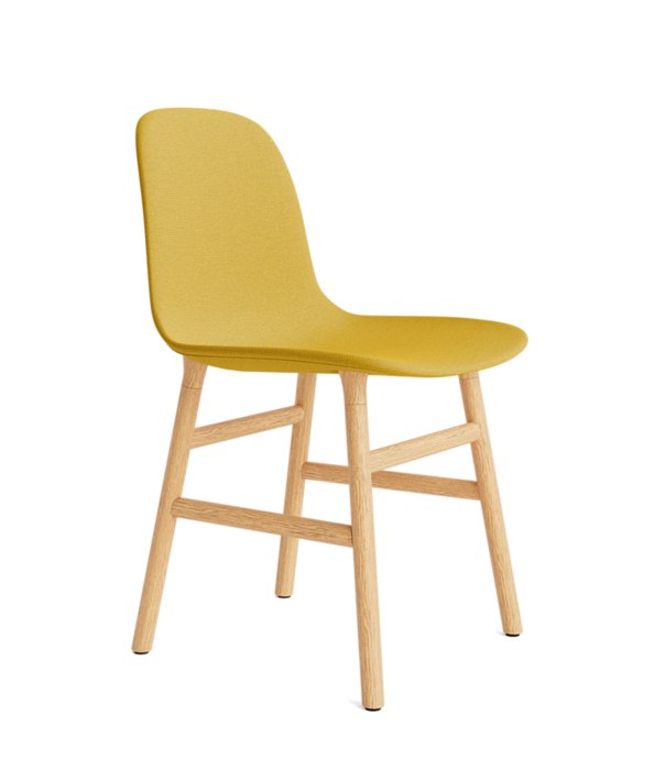 Normann Copenhagen  Form Stoel gestoffeerd, eiken poten