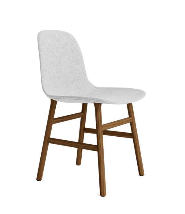 Normann Copenhagen  Form stoel gestoffeerd, walnoot poten