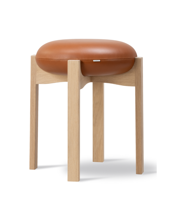 Fredericia  Fredericia - Pioneer Stool oak, upholstered