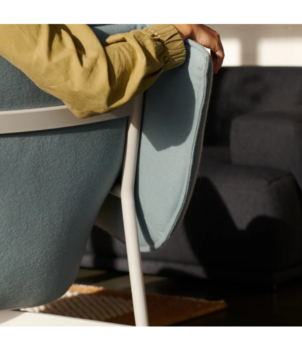 Muuto  Muuto Wrap lounge stoel Maharam Hearth 008