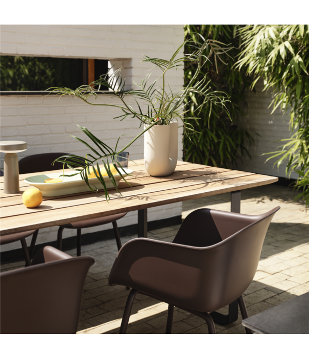 Muuto  Muuto Kink Vase Sand