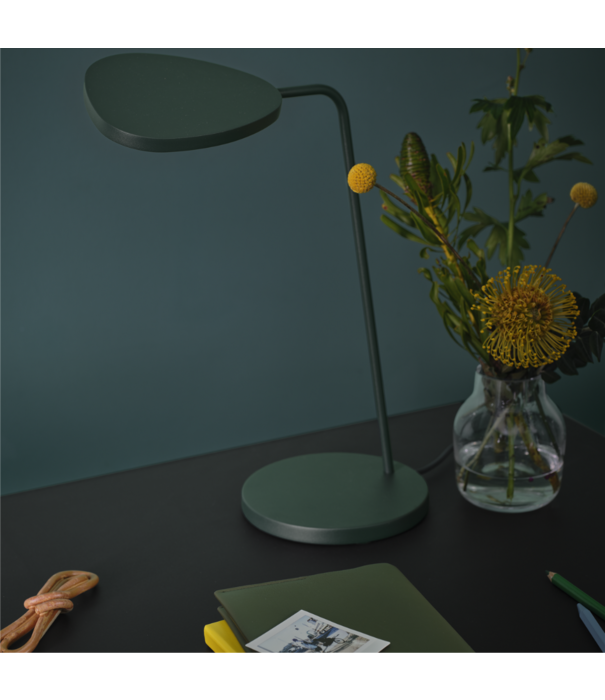 Muuto  Leaf Tafellamp