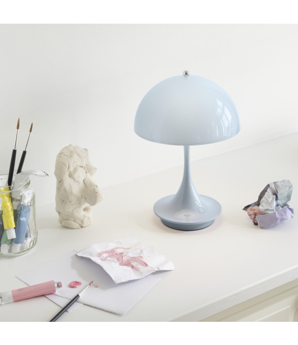 Louis Poulsen  Louis Poulsen - Panthella 160 Portable lamp pale blue acryl