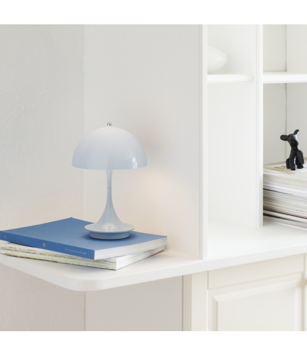 Louis Poulsen  Louis Poulsen - Panthella 250 Portable lamp  pale blue acryl