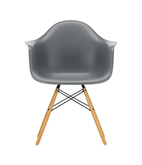 Vitra  Eames DAW Eetkamerstoel met arm, esdoorn goud onderstel