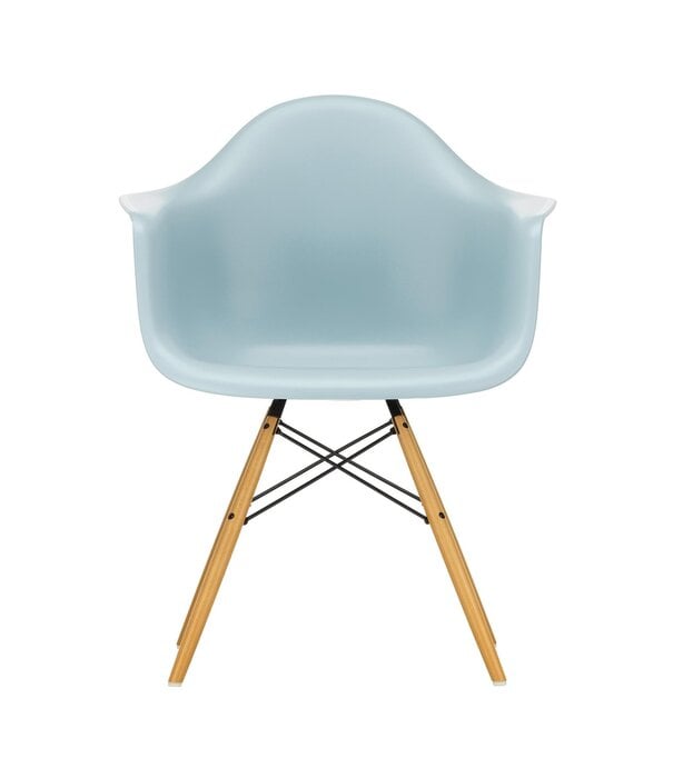 Vitra  Eames DAW Dining Armchair DAW,  maple gold base