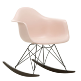 Vitra Eames RAR Schommelstoel,  zwart - donker esdoorn onderstel