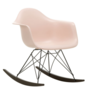 Eames Plastic Armchair RE RAR schommelstoel donker esdoorn