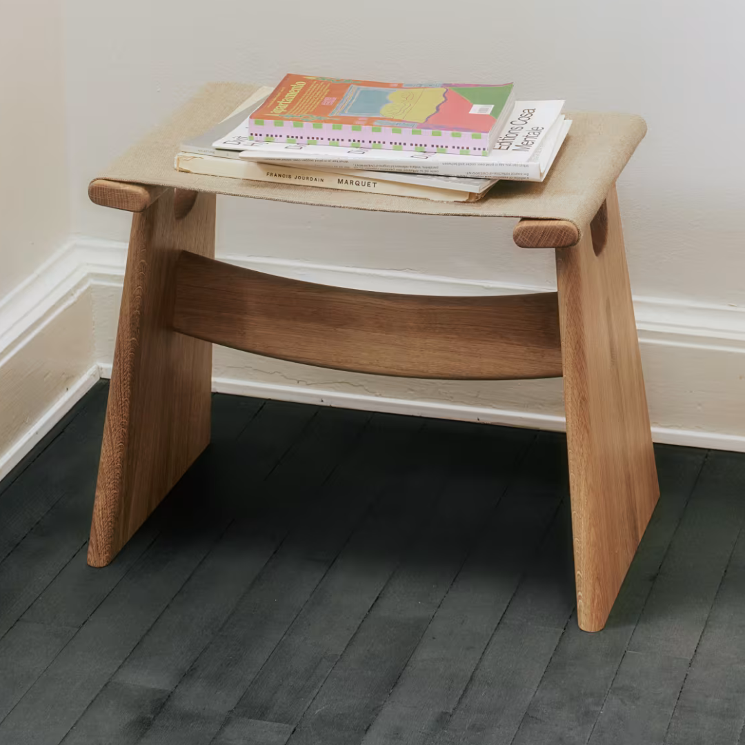 book stool（1脚1STOOL）Shipping wit book stool（1脚1STOOL）Shipping wit book stool（1脚1STOOL