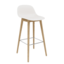 Muuto - Fiber Bar Stool Wood with backrest, oak wood base