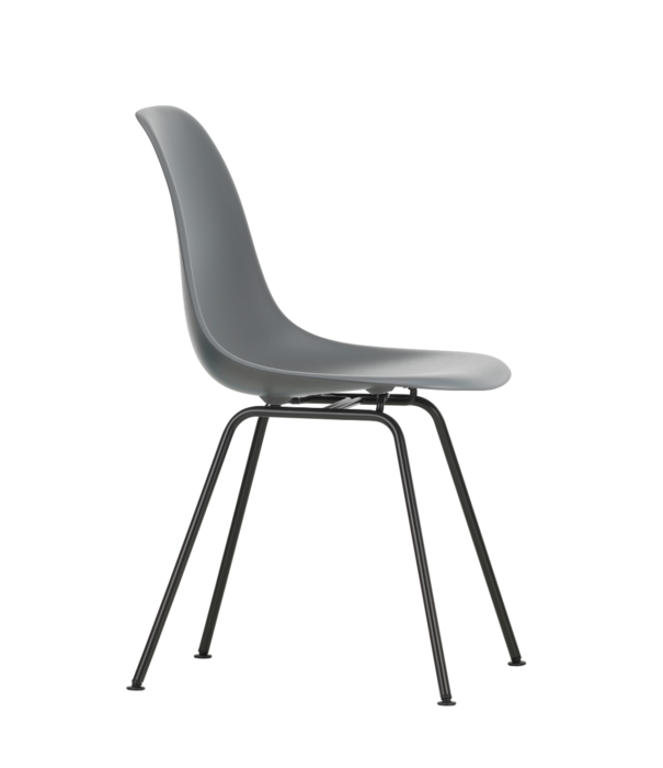 Vitra  Eames DSX Plastic Side Chair, black tube base