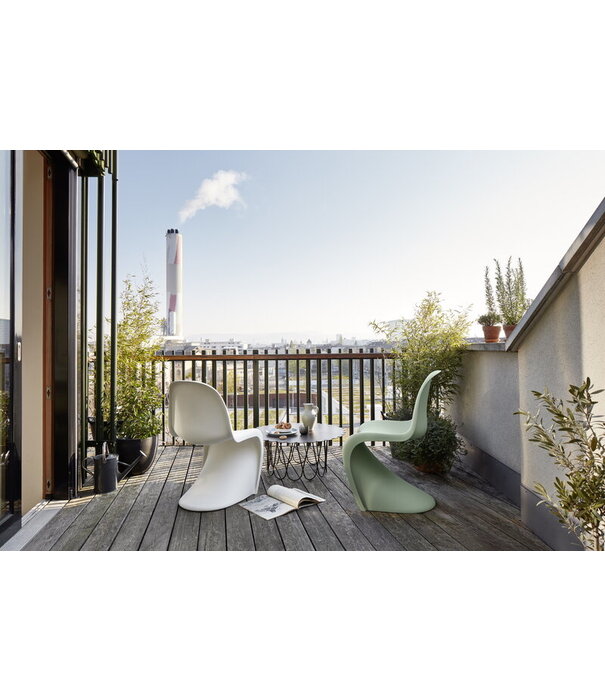 Vitra  Vitra Panton Chair Deep Black, new dimensions