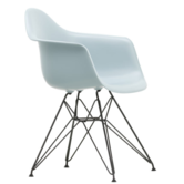 Vitra Eames DAR Plastic Stoel met arm, basic dark onderstel