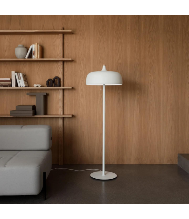 Northern  Acorn Vloerlamp