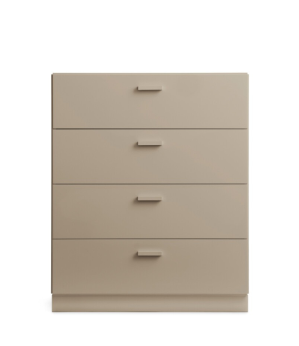 String  Furniture Relief Wide Ladekast met plint