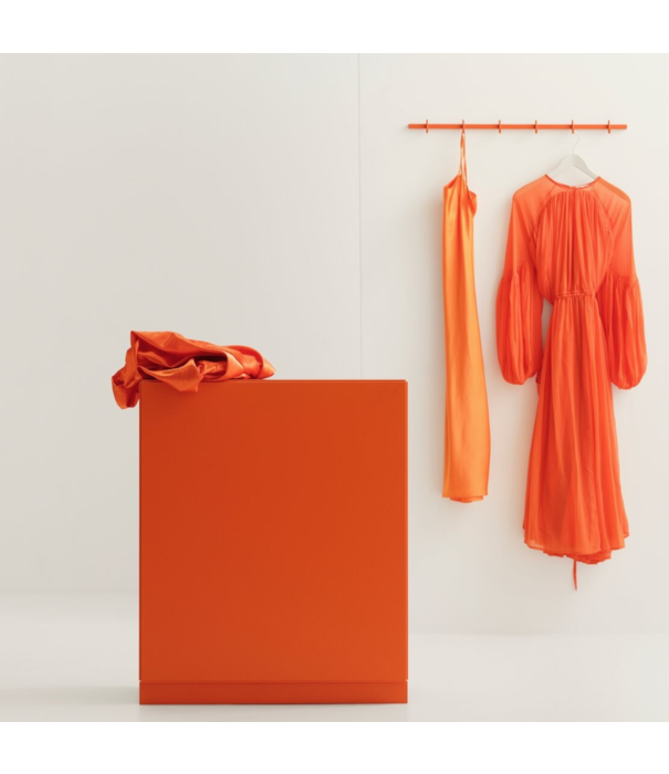 String  String Relief Wide Ladekast met plint