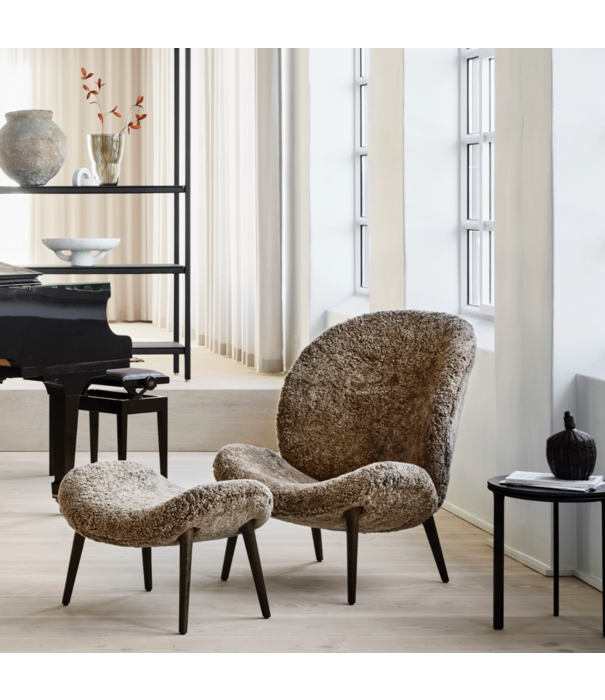 Vipp  Vipp 467 Lodge Footstool dark oak, sheepskin