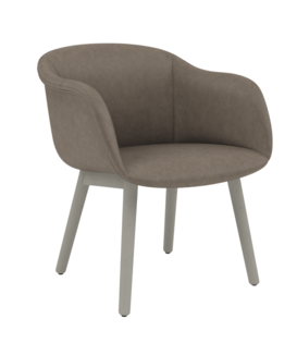 Muuto Fiber Soft Armchair Grace leather, wood base