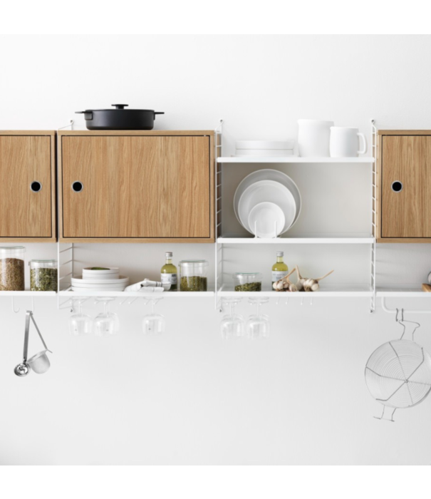 String  Furniture String System - Display Cabinet with swing door, hout