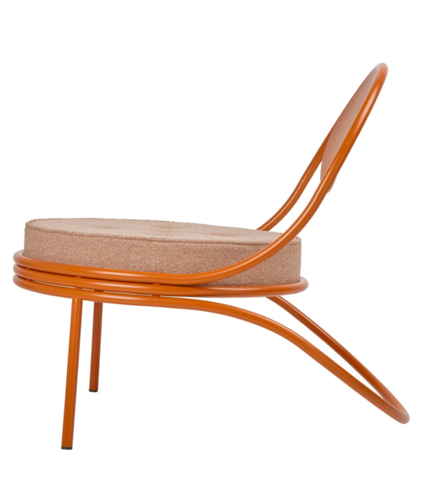 Gubi  Gubi - Copacabana lounge chair international orange, cushion Lorkey 44