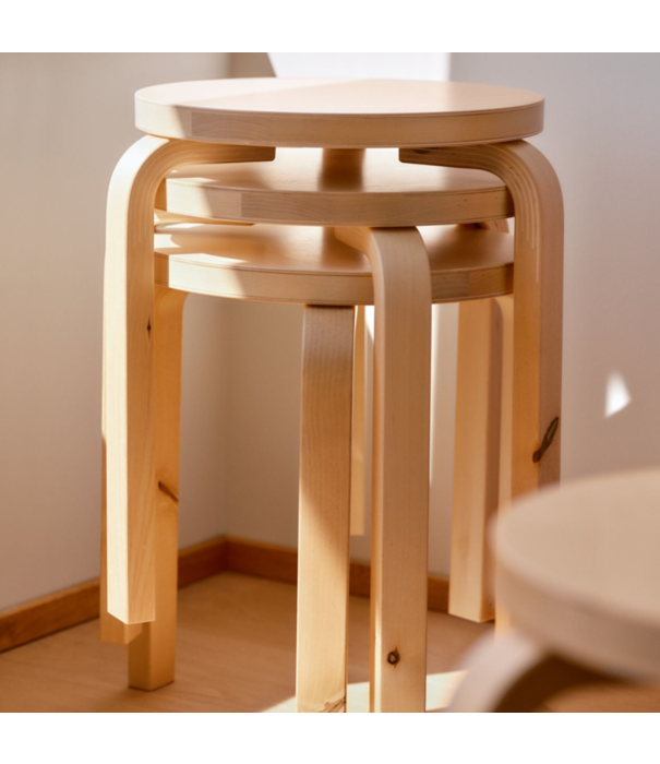 Artek  Artek Forest Collection,  Artek Kruk E60  Wild Berken
