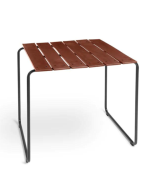 Mater Ocean Table burnt red 70 x 70