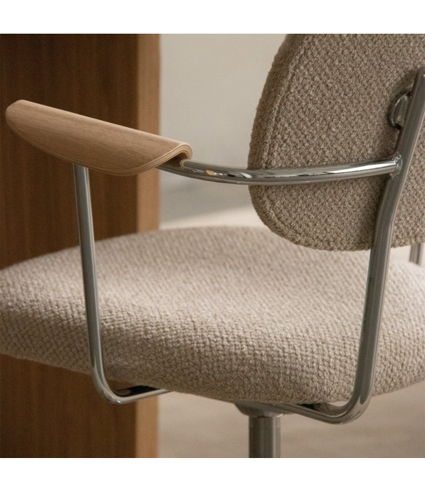 Audo Audo - Co Task Chair Dark Oak with armrests, aluminium base
