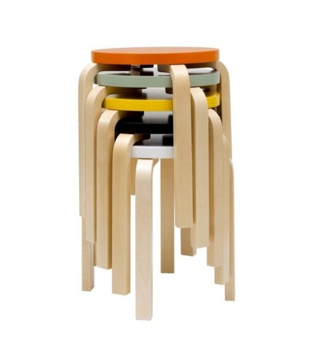 Artek  Artek - Stool E60 Kruk berken - walnut linoleum