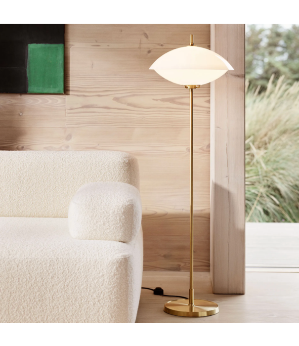 Fritz Hansen Fritz Hansen - Clam Floor Lamp brass - opal glass