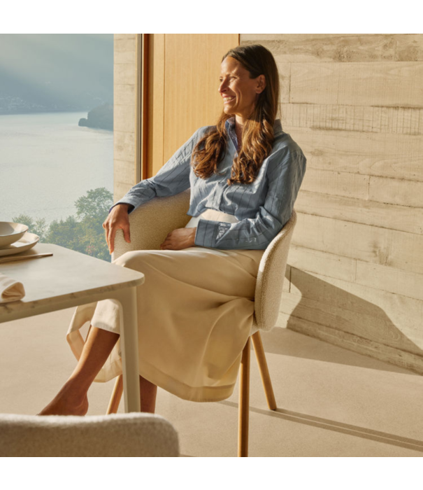 Vitra  Mikado Side Stoel aluminium poten, stof Volo
