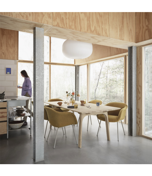 Muuto Earnest Extendable Table oiled oak 205 x 100