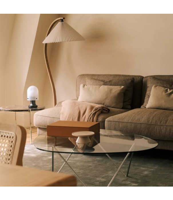 Gubi  Pedrera Salontafel helder glas, onderstel chroom