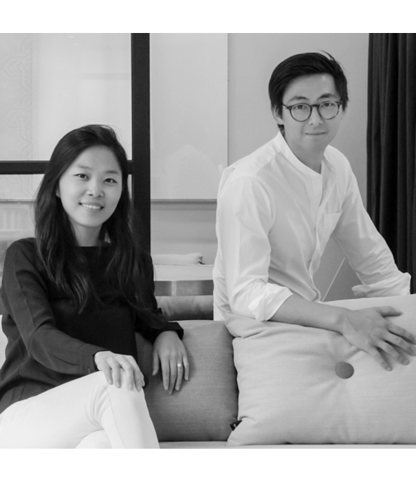 New Works  New Works - Mass Salontafel met lade