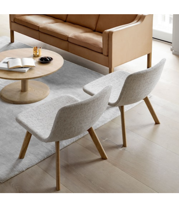 Fredericia  Fredericia - Eyes Lounge Wood base Armstoel Model 4856, Remix Mustard Yellow 433