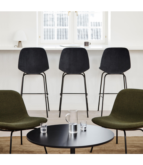 Fredericia  Fredericia - Eyes Lounge Wood base Armstoel Model 4856, Remix Mustard Yellow 433