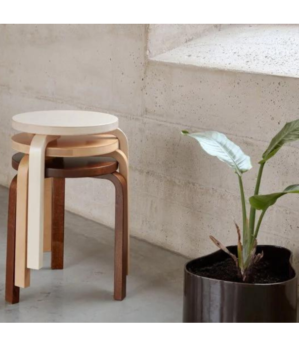 Artek  Artek Stool 60 birch, honey stained