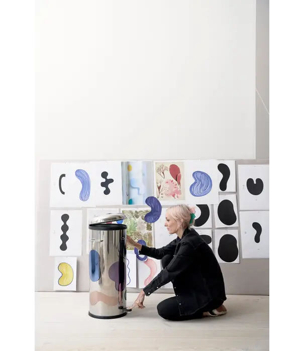 Vipp  Vipp 17  Magnetic Pedal Bin 30 Liter